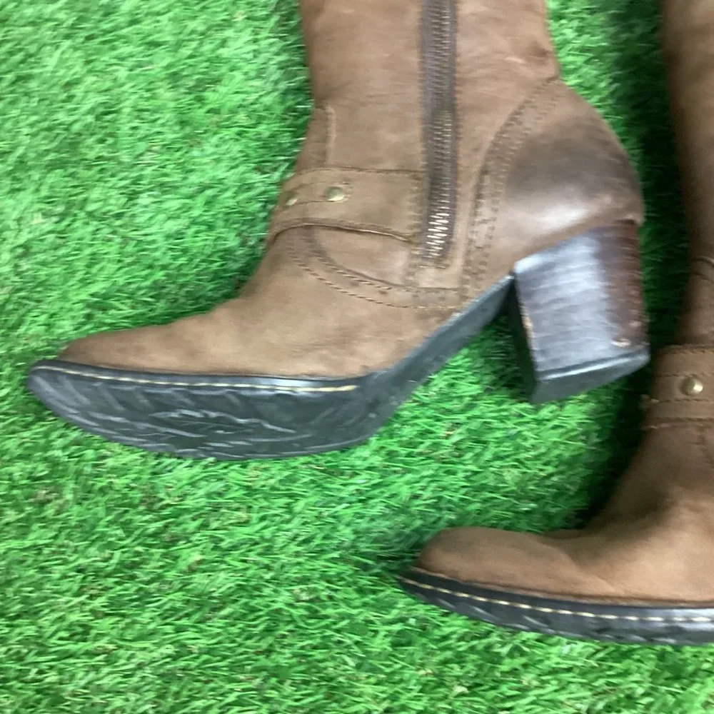 Born Brown Leather Tall Riding Boots Zip Up 6